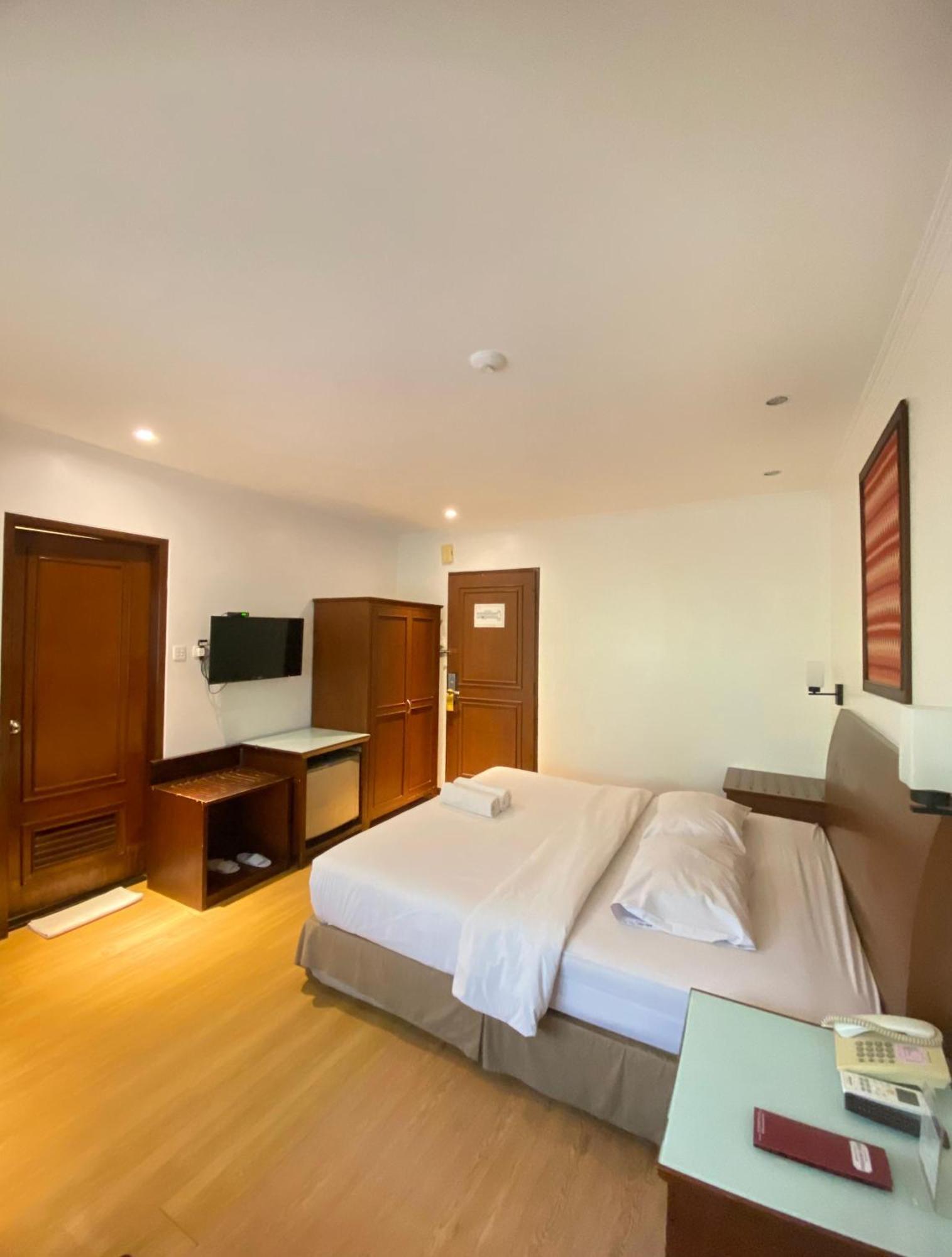 Cipta Hotel Wahid Hasyim Джакарта Екстер'єр фото